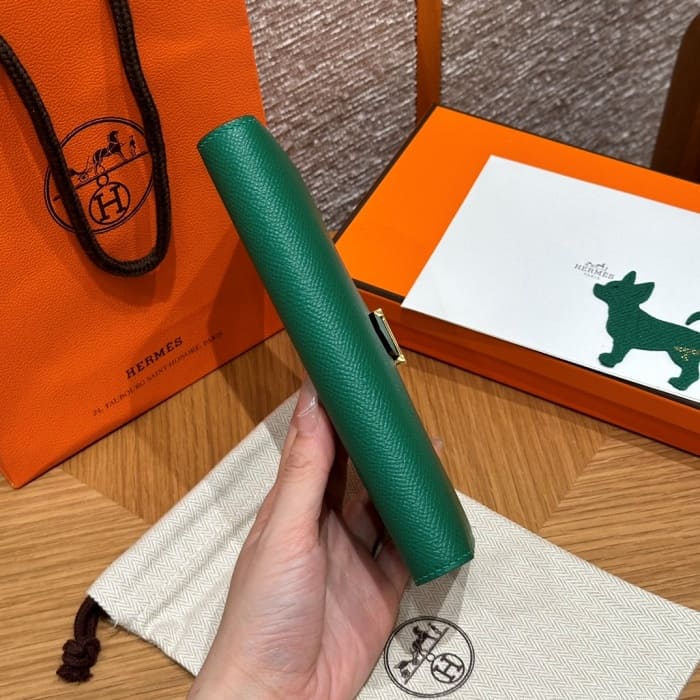 4b7702a95578bb4551dd8f3d4e5d925d_1758792181_9783.jpg 4b7702a95578bb4551dd8f3d4e5d925d_1758792181_9783.jpg