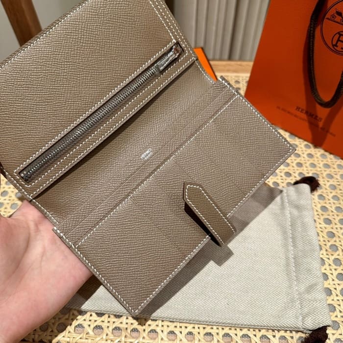 4b7702a95578bb4551dd8f3d4e5d925d_1758792578_3185.jpg 4b7702a95578bb4551dd8f3d4e5d925d_1758792578_3185.jpg