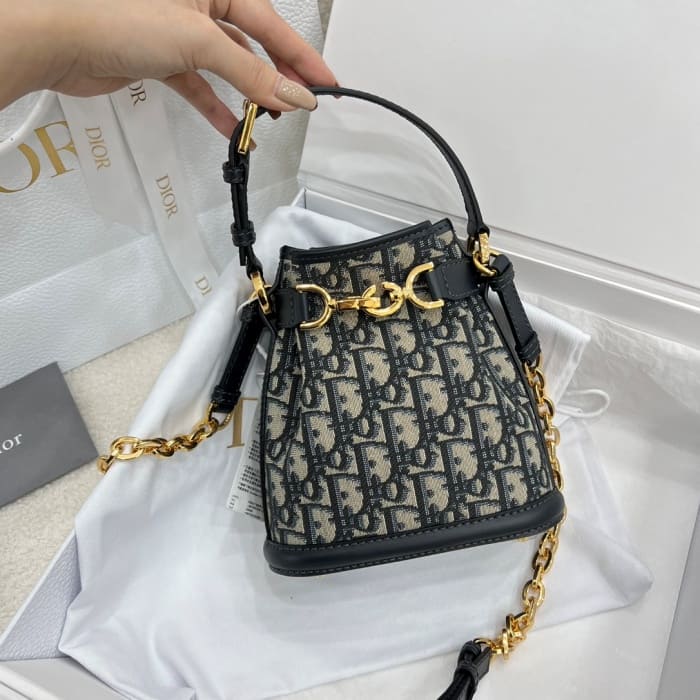 7587b53a6dddf5f0067f26fc5ed0fa89_1759061080_4653.jpg 7587b53a6dddf5f0067f26fc5ed0fa89_1759061080_4653.jpg