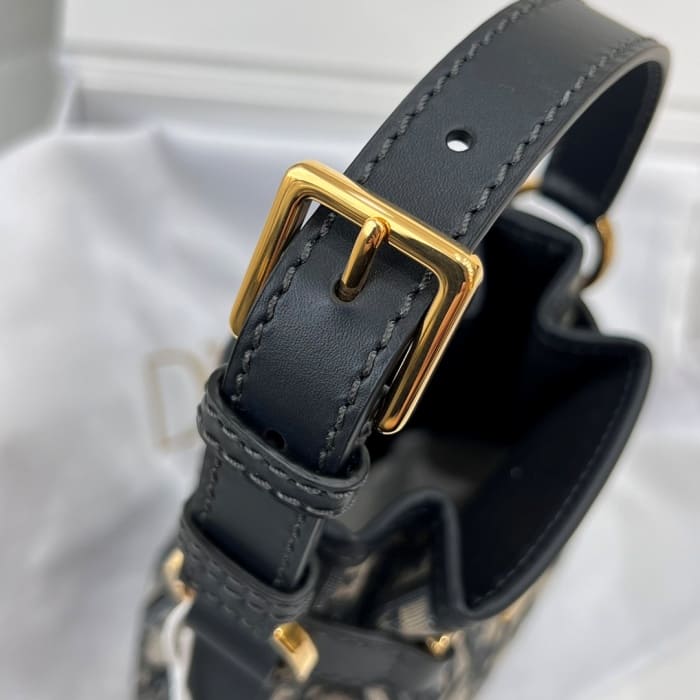 7587b53a6dddf5f0067f26fc5ed0fa89_1759061085_1411.jpg 7587b53a6dddf5f0067f26fc5ed0fa89_1759061085_1411.jpg