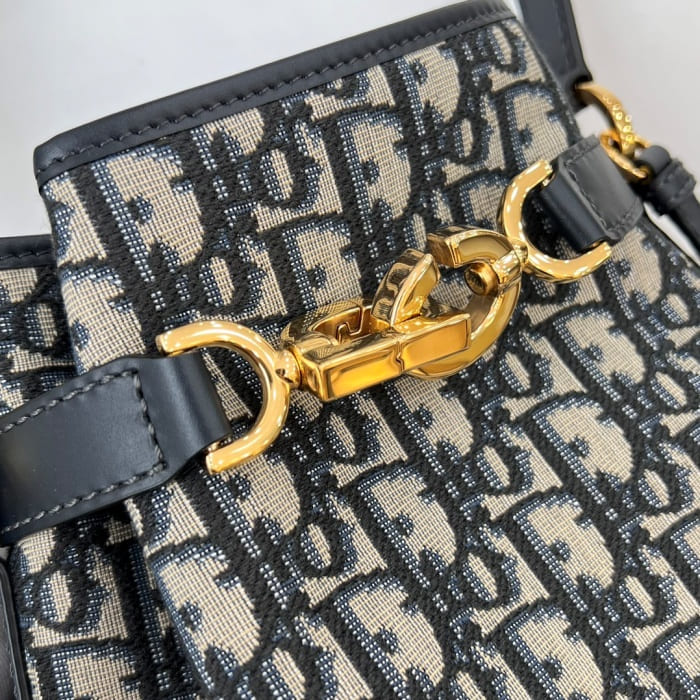 7587b53a6dddf5f0067f26fc5ed0fa89_1759061267_868.jpg 7587b53a6dddf5f0067f26fc5ed0fa89_1759061267_868.jpg