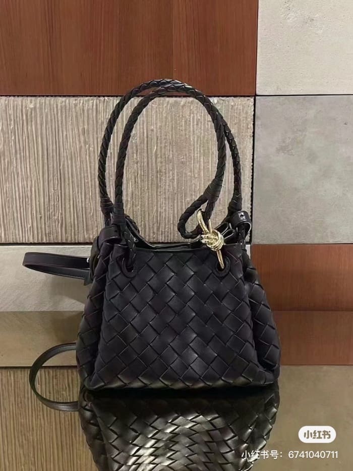 d637e0cd7286571357ae242dc83905d3_1759216354_9807.jpg d637e0cd7286571357ae242dc83905d3_1759216354_9807.jpg