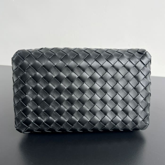 d637e0cd7286571357ae242dc83905d3_1759218174_6872.jpg d637e0cd7286571357ae242dc83905d3_1759218174_6872.jpg