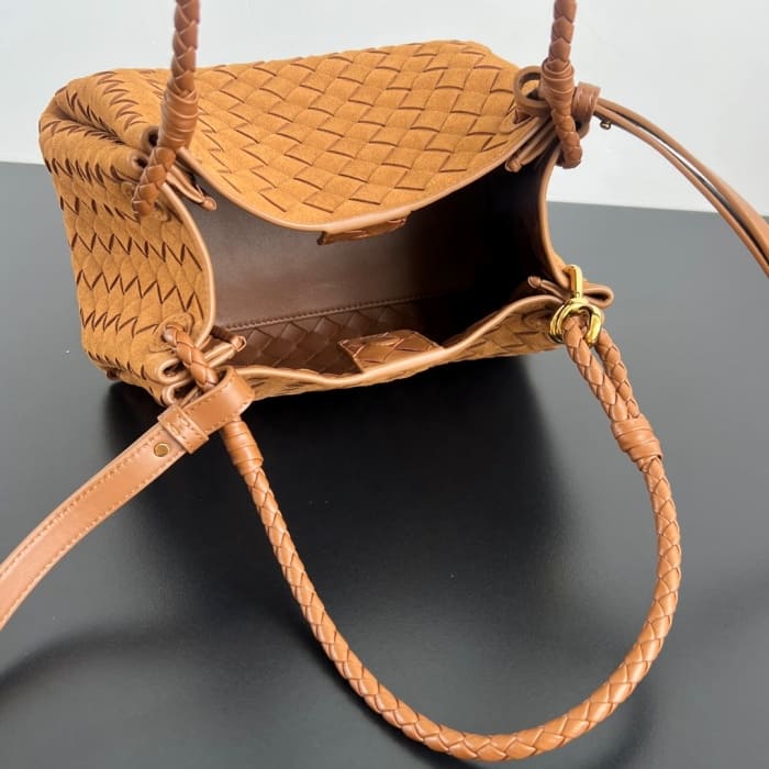 d637e0cd7286571357ae242dc83905d3_1759218207_8731.jpg d637e0cd7286571357ae242dc83905d3_1759218207_8731.jpg