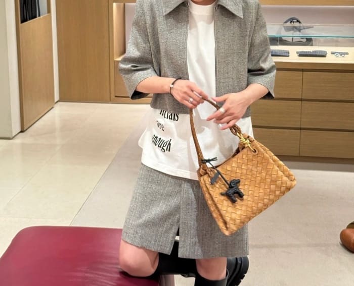 d637e0cd7286571357ae242dc83905d3_1759218220_8559.jpg d637e0cd7286571357ae242dc83905d3_1759218220_8559.jpg