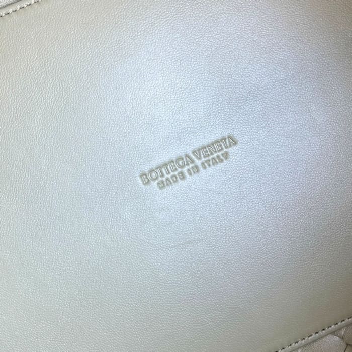 d637e0cd7286571357ae242dc83905d3_1759218903_8018.jpg d637e0cd7286571357ae242dc83905d3_1759218903_8018.jpg