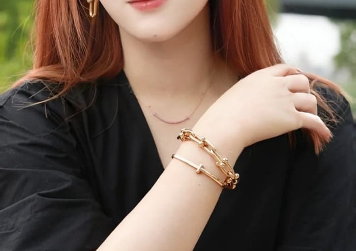 e61014715faac28c7548b68b2006dfba_1758879771_3434.jpg e61014715faac28c7548b68b2006dfba_1758879771_3434.jpg