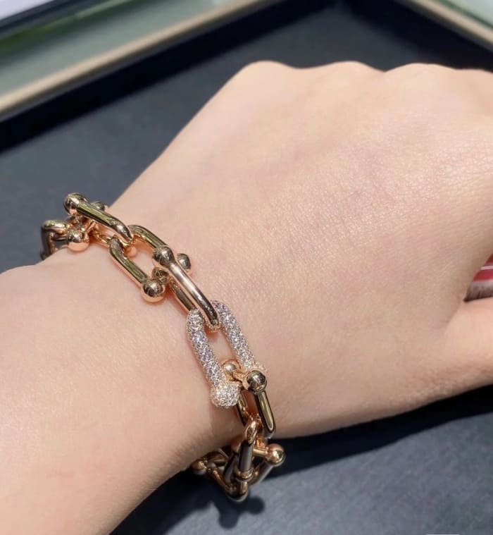 e61014715faac28c7548b68b2006dfba_1758879849_8632.jpg e61014715faac28c7548b68b2006dfba_1758879849_8632.jpg