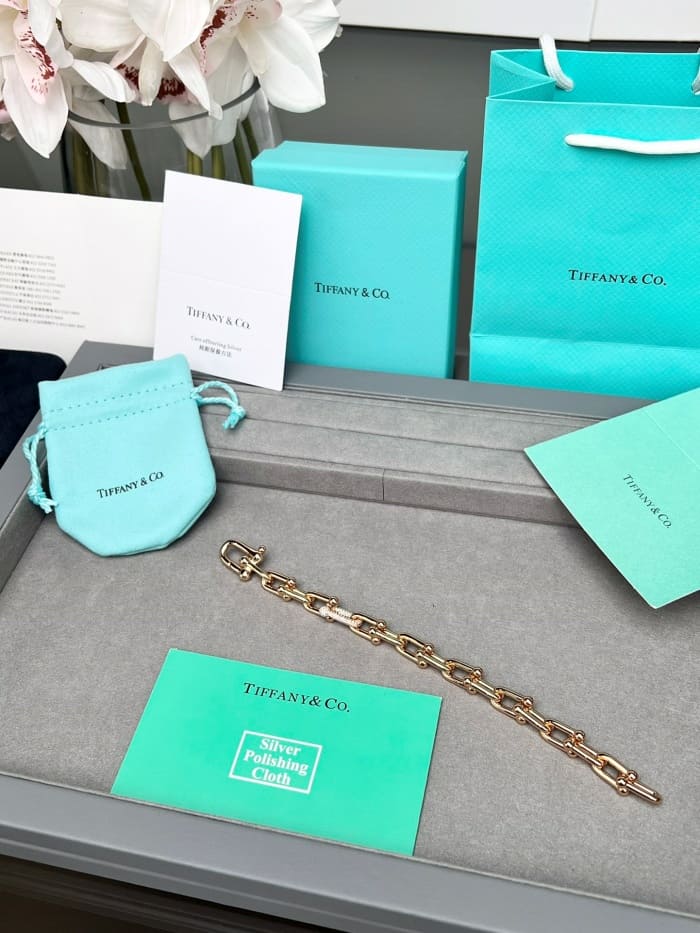 e61014715faac28c7548b68b2006dfba_1758879857_2851.jpg e61014715faac28c7548b68b2006dfba_1758879857_2851.jpg