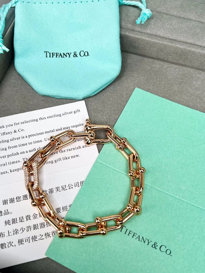 e61014715faac28c7548b68b2006dfba_1758879858_1234.jpg e61014715faac28c7548b68b2006dfba_1758879858_1234.jpg