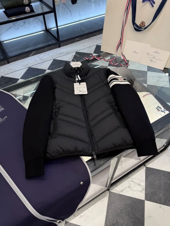 5c5e64b21c66db186e7b28ea723c5865_1763607905_2894.jpg 5c5e64b21c66db186e7b28ea723c5865_1763607905_2894.jpg