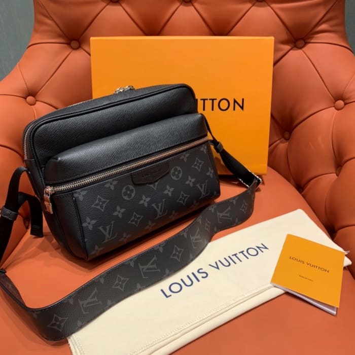 6d54abf921d64a0456bce145d3f35831_1763370364_2408.jpg 6d54abf921d64a0456bce145d3f35831_1763370364_2408.jpg