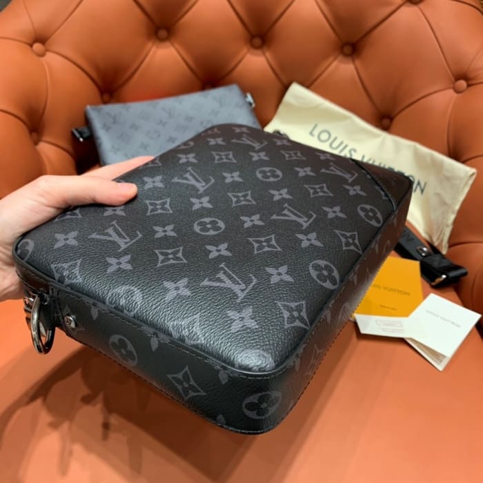 6d54abf921d64a0456bce145d3f35831_1763370440_8491.jpg 6d54abf921d64a0456bce145d3f35831_1763370440_8491.jpg