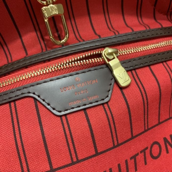 94e474984caf57191e4a6a43d78a910b_1763806623_5056.jpg 94e474984caf57191e4a6a43d78a910b_1763806623_5056.jpg