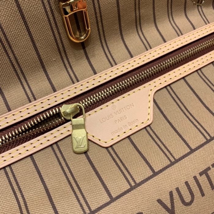 94e474984caf57191e4a6a43d78a910b_1763806694_1546.jpg 94e474984caf57191e4a6a43d78a910b_1763806694_1546.jpg