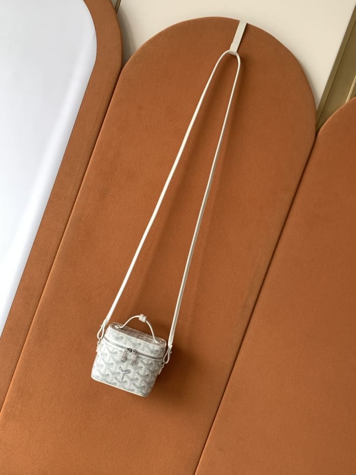 a7f86b34a01bd6cc7299d138da84378d_1762228184_2545.jpg a7f86b34a01bd6cc7299d138da84378d_1762228184_2545.jpg