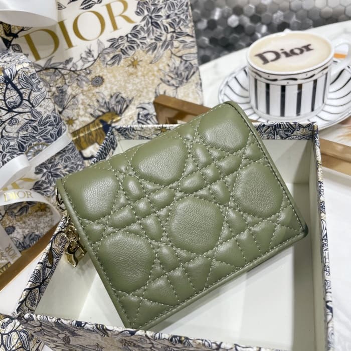 f6265ce015f2fa53913f43265d718622_1764485742_5576.jpg f6265ce015f2fa53913f43265d718622_1764485742_5576.jpg