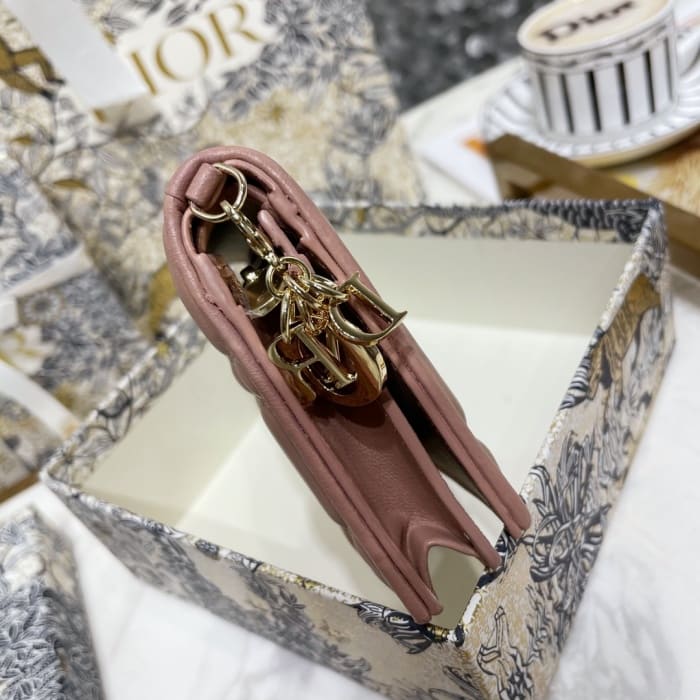 f6265ce015f2fa53913f43265d718622_1764485813_8712.jpg f6265ce015f2fa53913f43265d718622_1764485813_8712.jpg