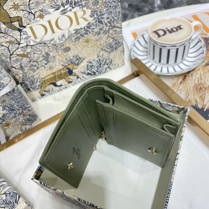 f6265ce015f2fa53913f43265d718622_1764486660_4439.jpg f6265ce015f2fa53913f43265d718622_1764486660_4439.jpg