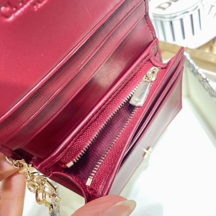 f6265ce015f2fa53913f43265d718622_1764486745_222.jpg f6265ce015f2fa53913f43265d718622_1764486745_222.jpg