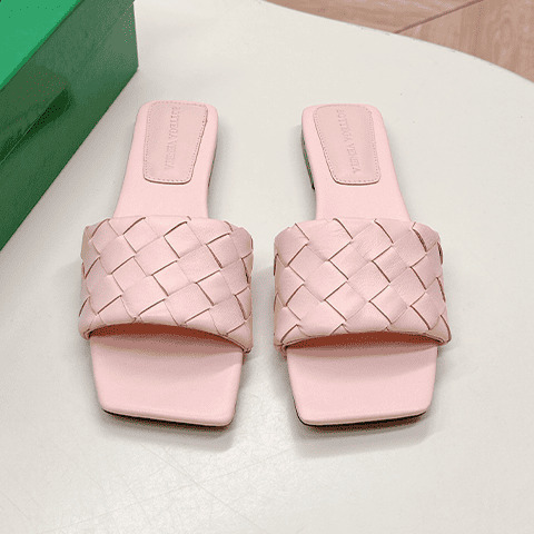 보테가 뮬 플랫 샌들 슬리퍼