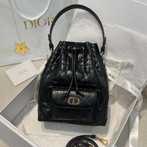 디* 카로 버킷백 스몰