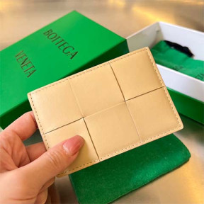 보테가 아르코 가로형 카드지갑 649597