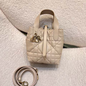 디* 뚜쥬흐 버티컬 나노 토트백