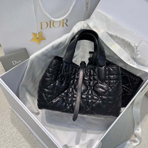 디* 뚜주흐 크링클 매트블랙 참 토트백 스몰