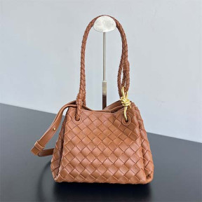 보테가 안디아모 파라슈트 숄더백 스몰 796569