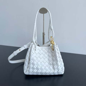 보테가 안디아모 파라슈트 숄더백 스몰 796569