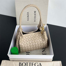 보테가 안디아모 파라슈트 숄더백 미듐 835921