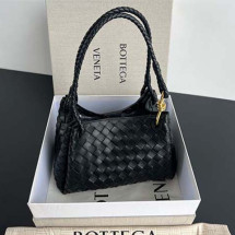 보테가 안디아모 파라슈트 숄더백 미듐 835921