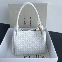 보테가 안디아모 파라슈트 숄더백 라지 796571