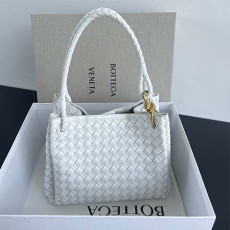 보테가 안디아모 파라슈트 숄더백 라지 796571