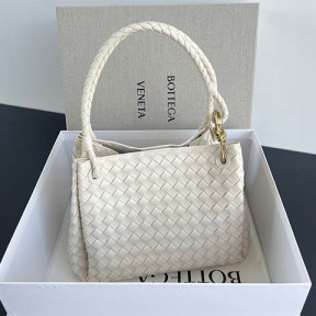 보테가 안디아모 파라슈트 숄더백 라지 796571