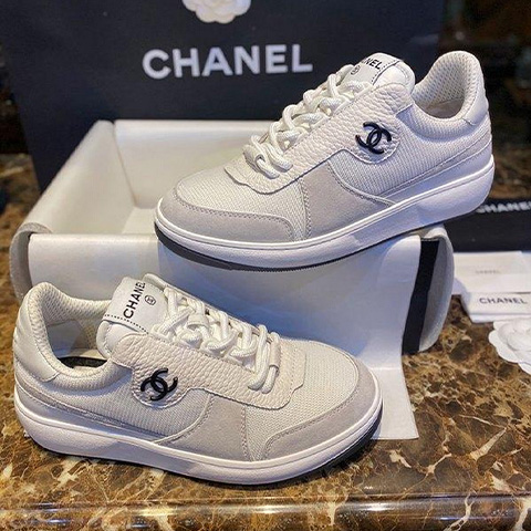 CC로고 그레인드 카프스킨 패브릭 스니커즈