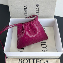 보테가 인트레치아토 더스트백 스몰 816987