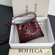 보테가 인트레치아토 더스트백 스몰 816987