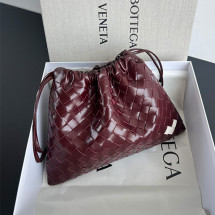 보테가 인트레치아토 더스트백 미듐 796728