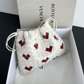 보테가 인트레치아토 더스트백 미듐 796728