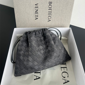 보테가 인트레치아토 스웨이드 더스트백 미듐 796728