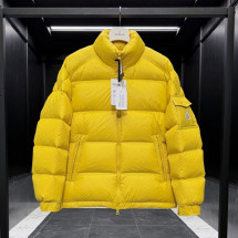 몽클레어 레비타 남성 카라 다운 패딩 자켓