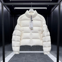 몽클레어 페트라 여성 숏 다운 패딩 자켓