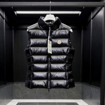 몽클레어 가니 구스 다운 베스트 패딩 쪼끼