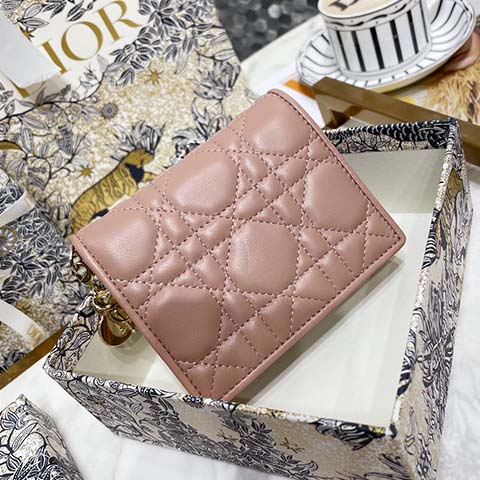 디올 까나쥬 램스킨 레이디 반지갑