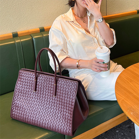 보테가 바바라 램스킨 토트백 숄더백 딥레드 868327